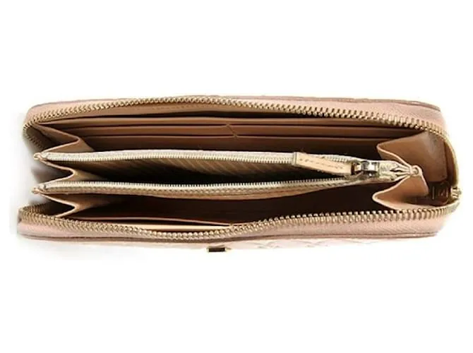 *** Cartera larga con cremallera redonda de charol Fendi Beige 
