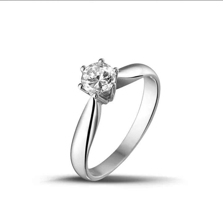 0.50 quilates anillo solitario diamante de oro blanco 