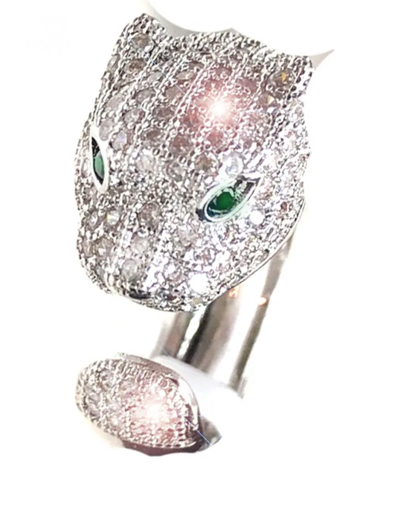 ANILLOS ELEGANTES DE PAVES COLOR PLATA CON CABEZA DE LEOPARDO