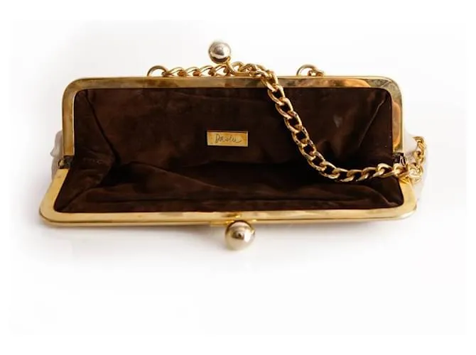 Autre Marque Daslu, cartera de mano de cuero acolchado beige 