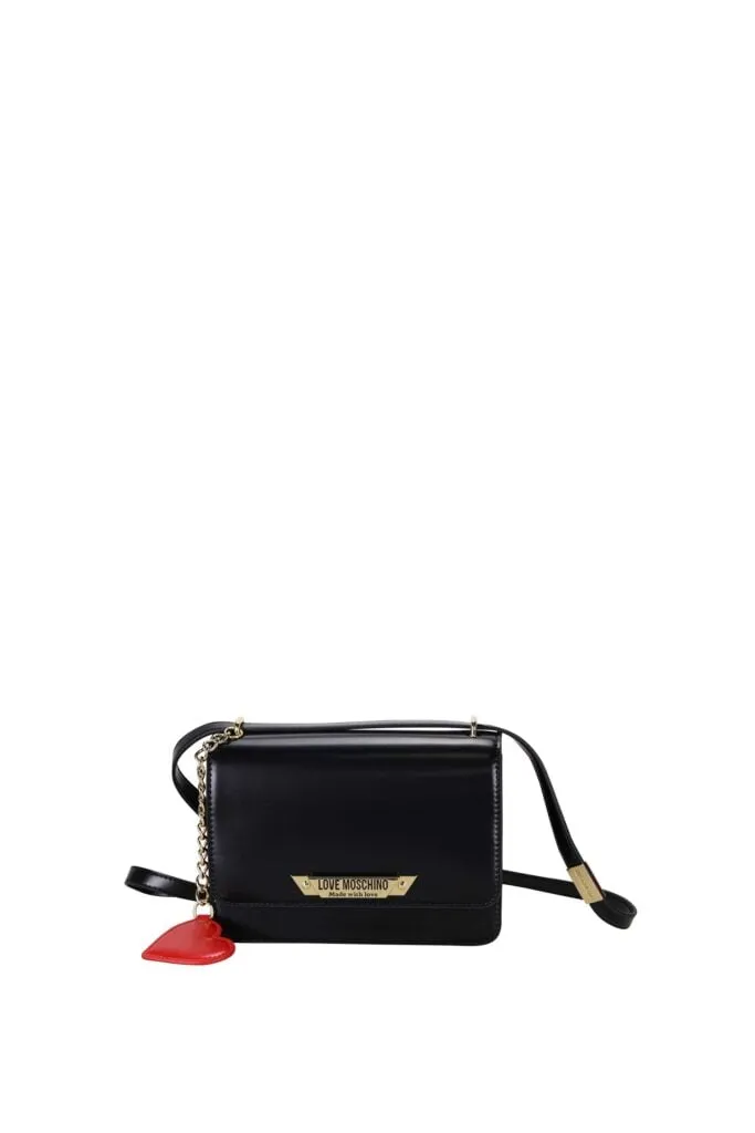 Bolso bandolera negro con corazón rojo y cadena dorada