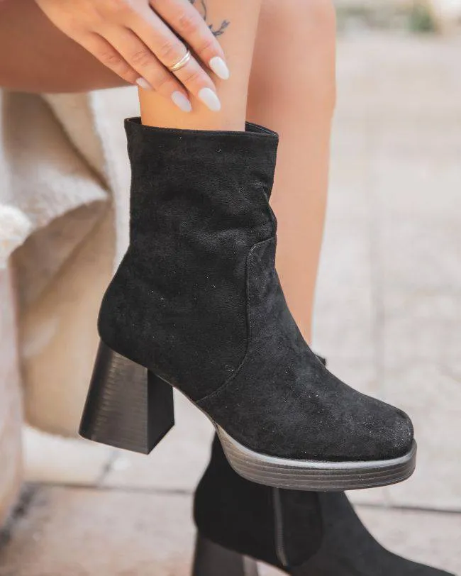 BOTINES DE MUJER NEGROS CON TACóN  ABBIE