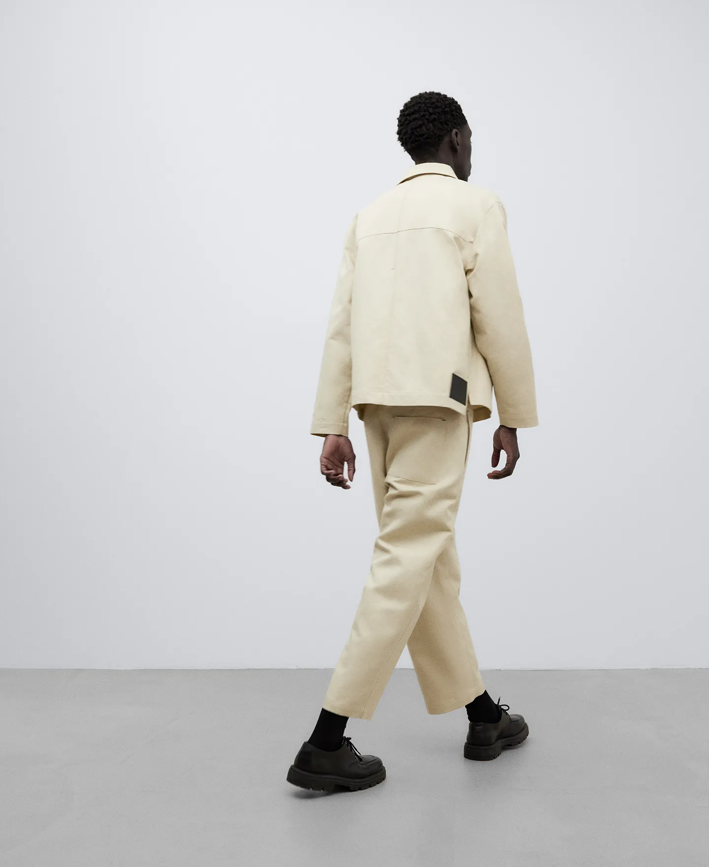 Boxy cotton linen overshirt for man