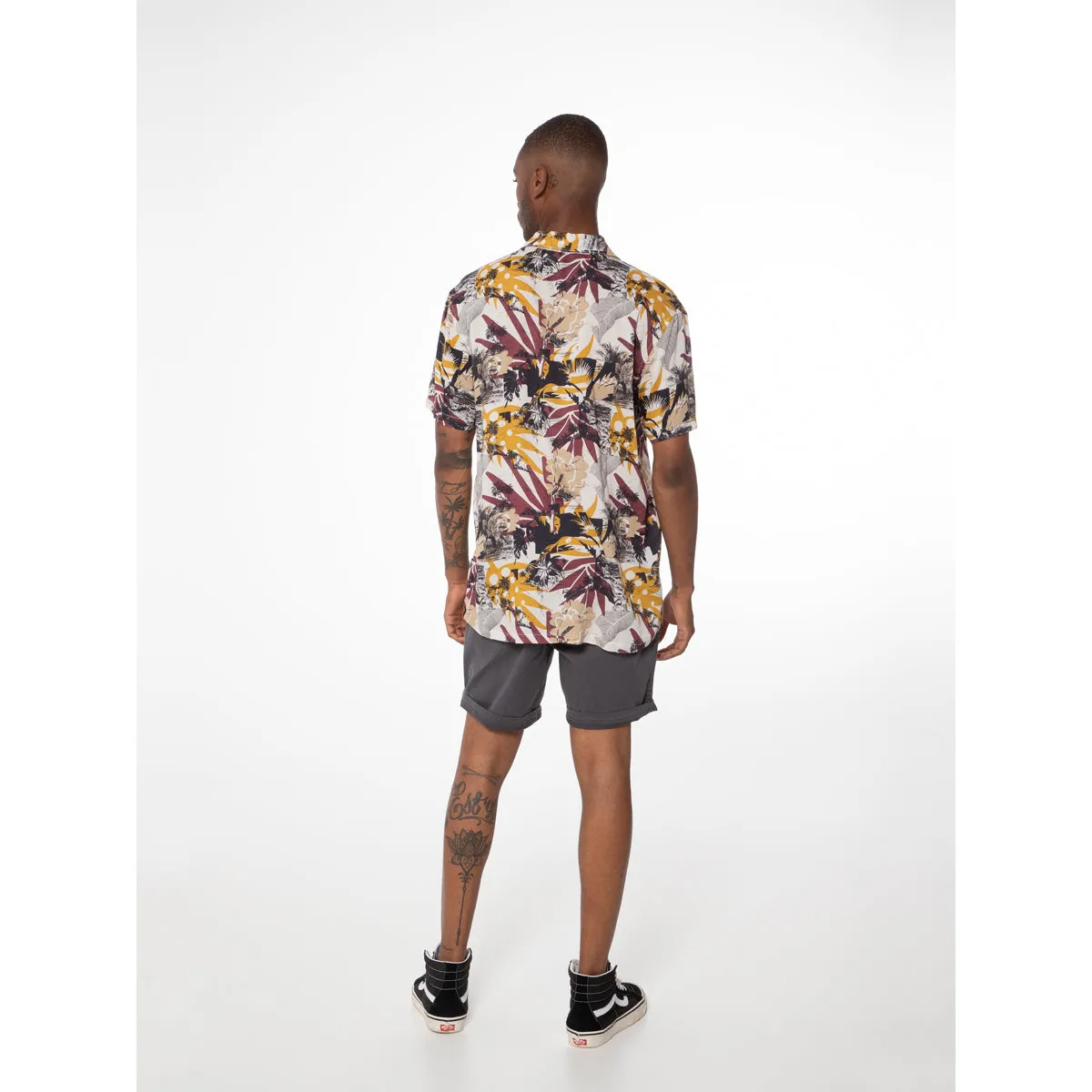 Camisa Hombre Prtraikk Short Sleeve Shirt Protest Marrón
