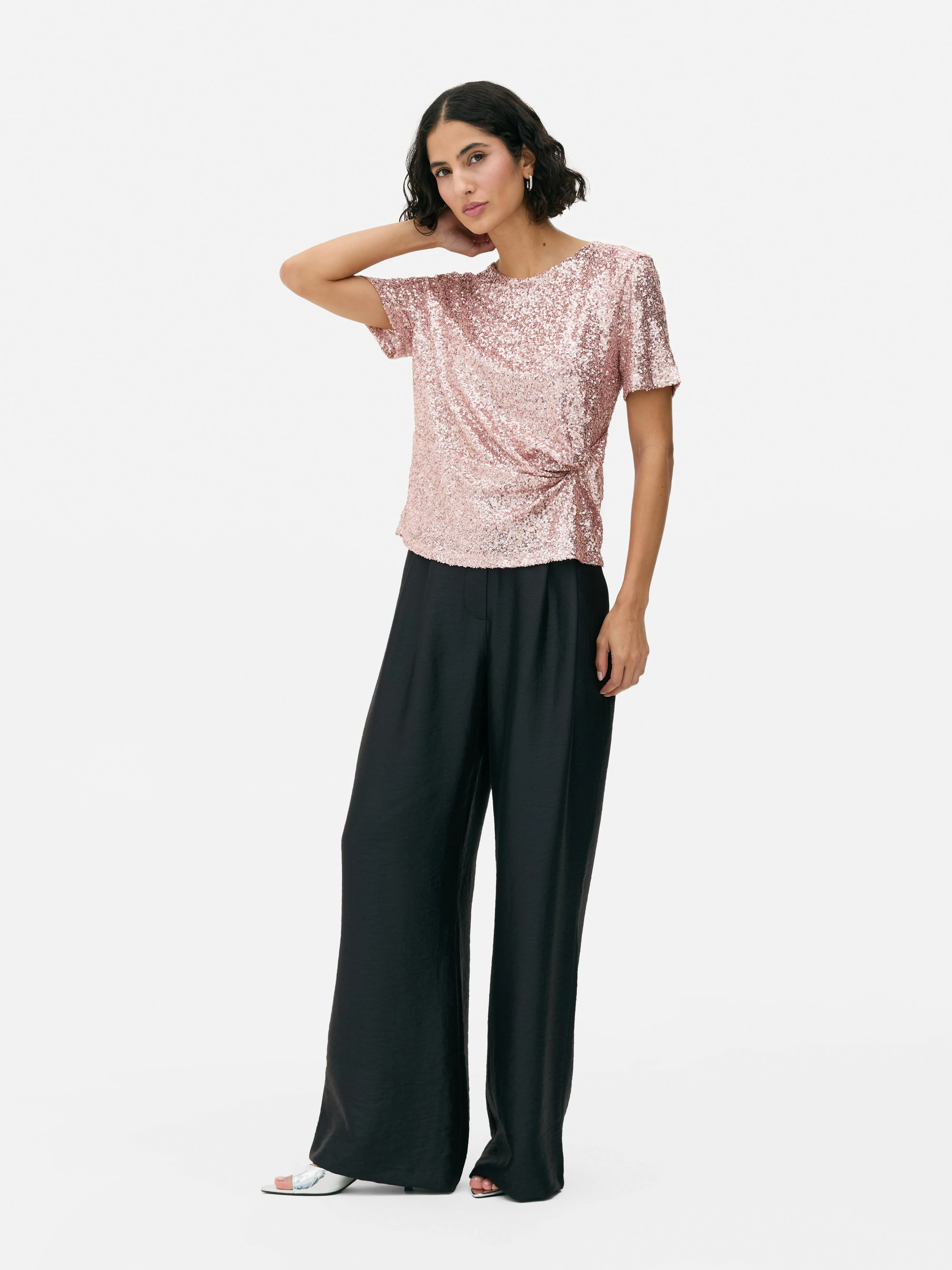 Camiseta fruncida con lentejuelas