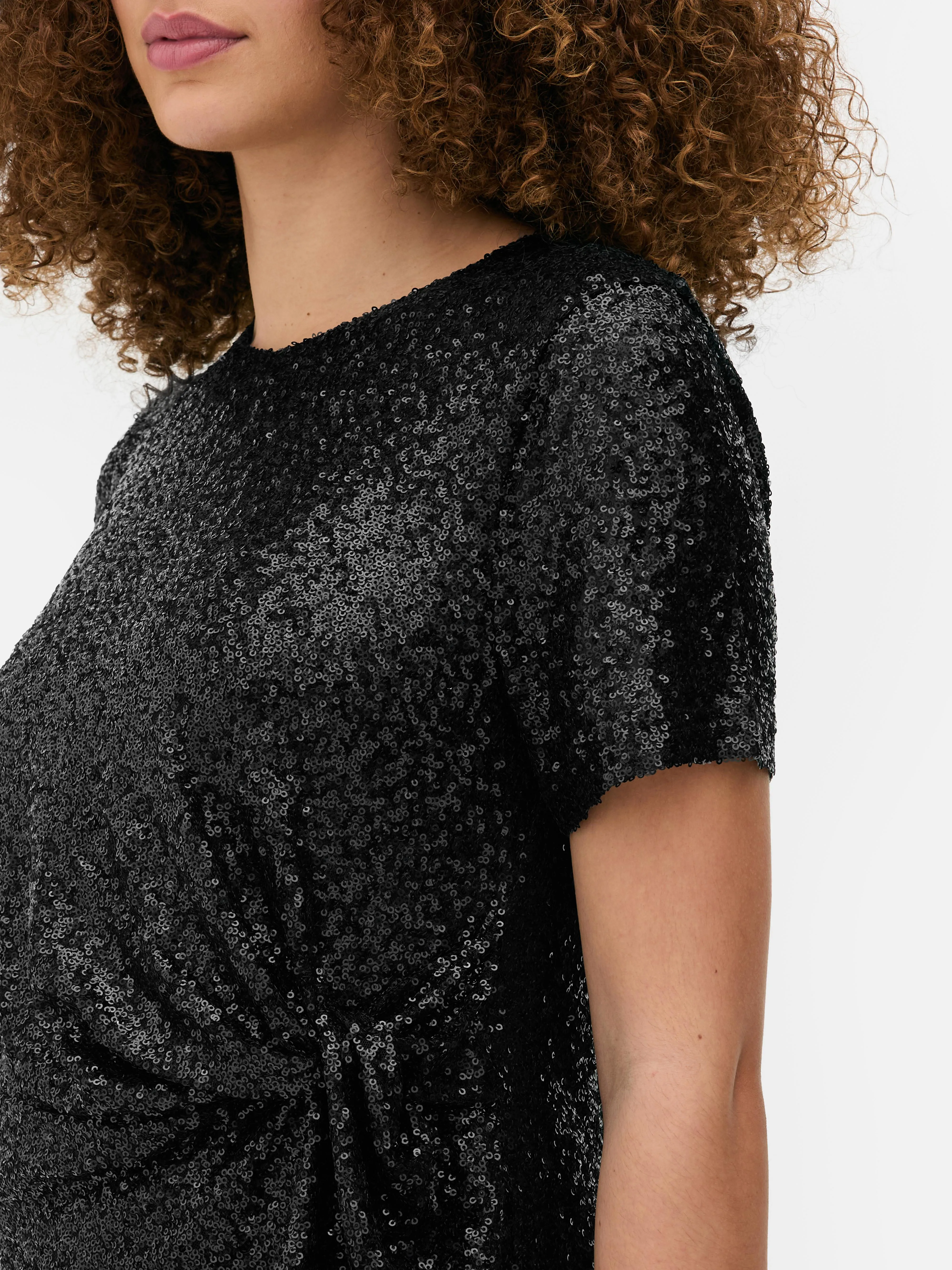 Camiseta fruncida con lentejuelas