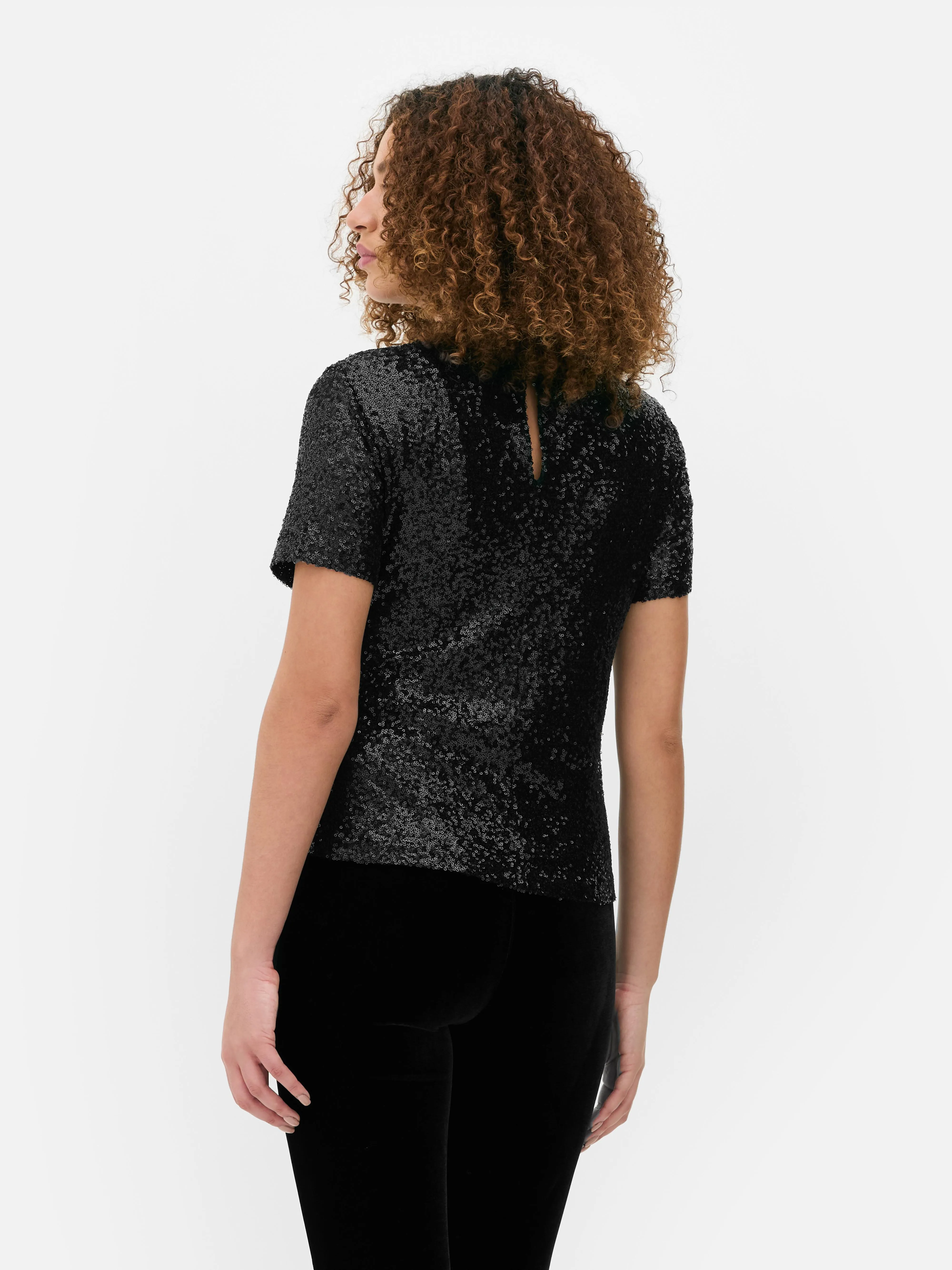 Camiseta fruncida con lentejuelas