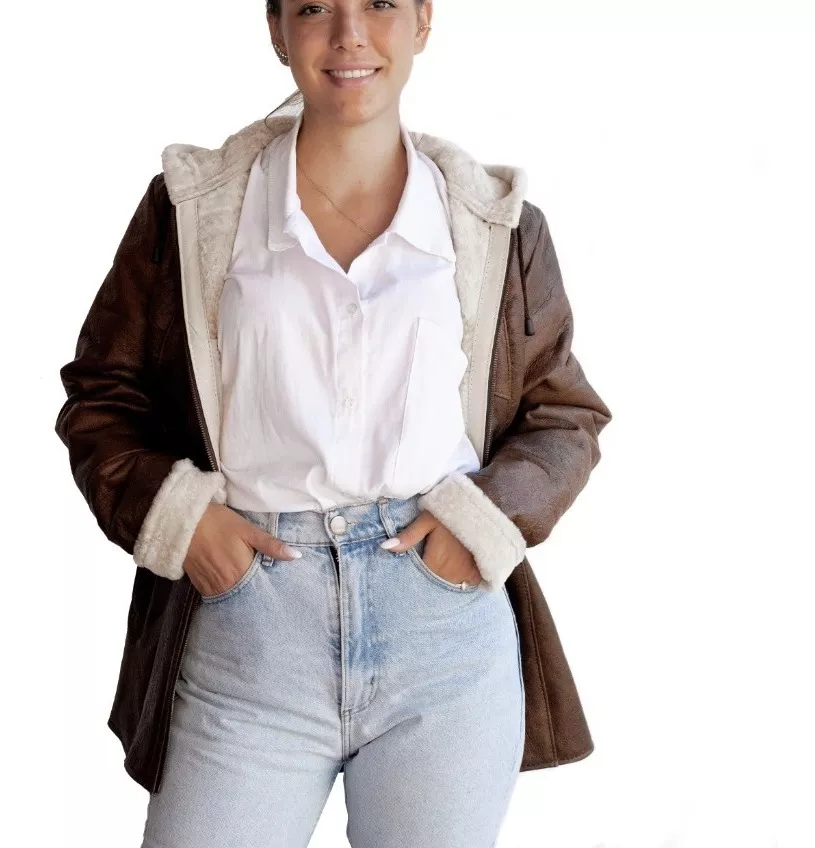 CAMPERA DE CUERO DE OVEJA DE MUJER  MODELO: 301