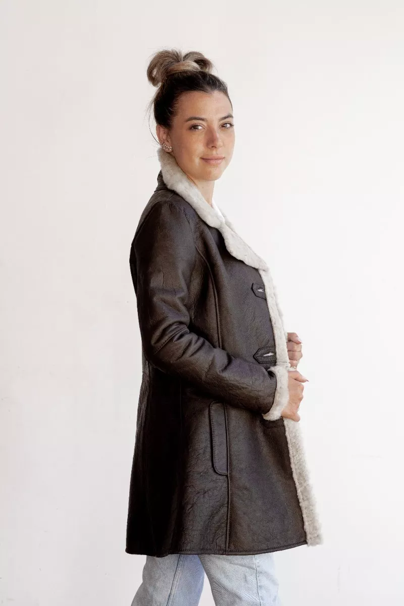 CAMPERA DE CUERO DE OVEJA DE MUJER  MODELO: SOL.H