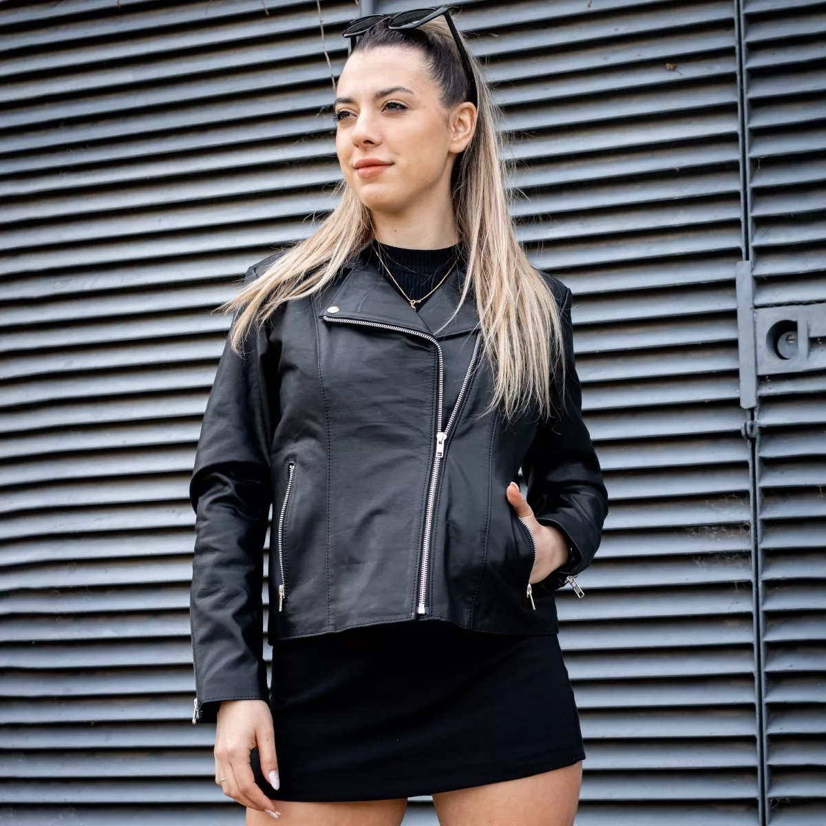 CAMPERA DE CUERO DE VACA DE MUJER, CUERO VACUNO 100%  134