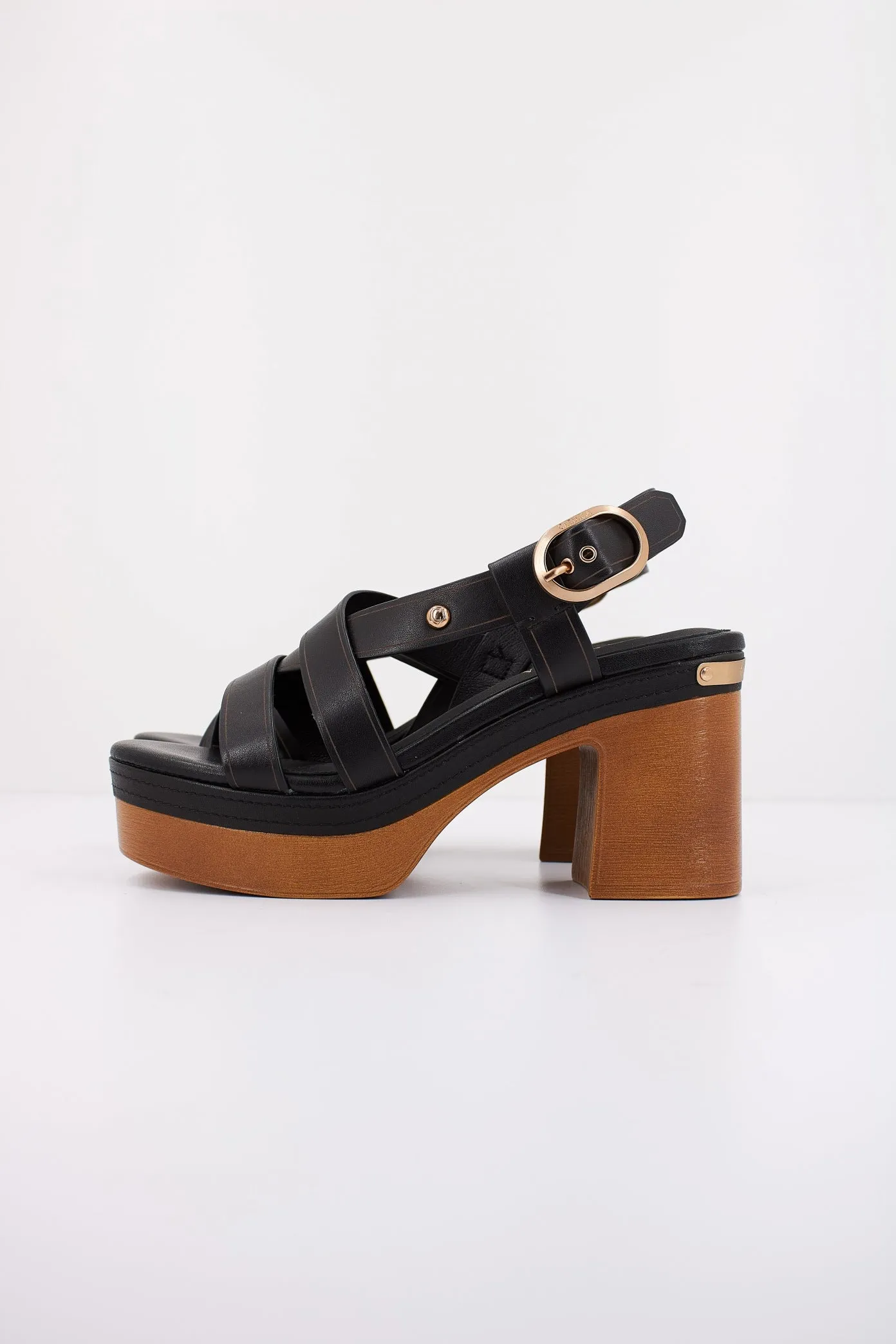 CARMELA 161542c