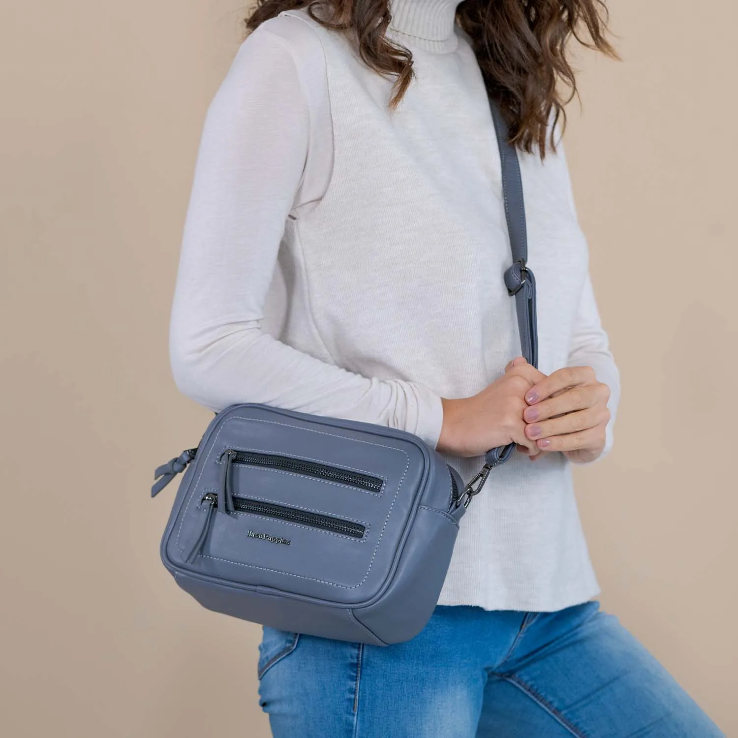 Cartera Jasmine Cross
