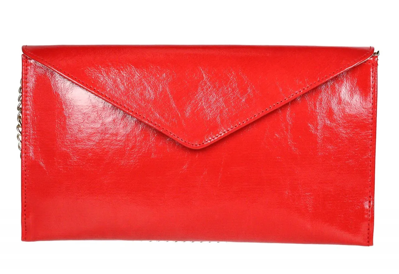 Cartera Mano Charol Roja Lisa Tapa Pico Cadena Eslabones Oro