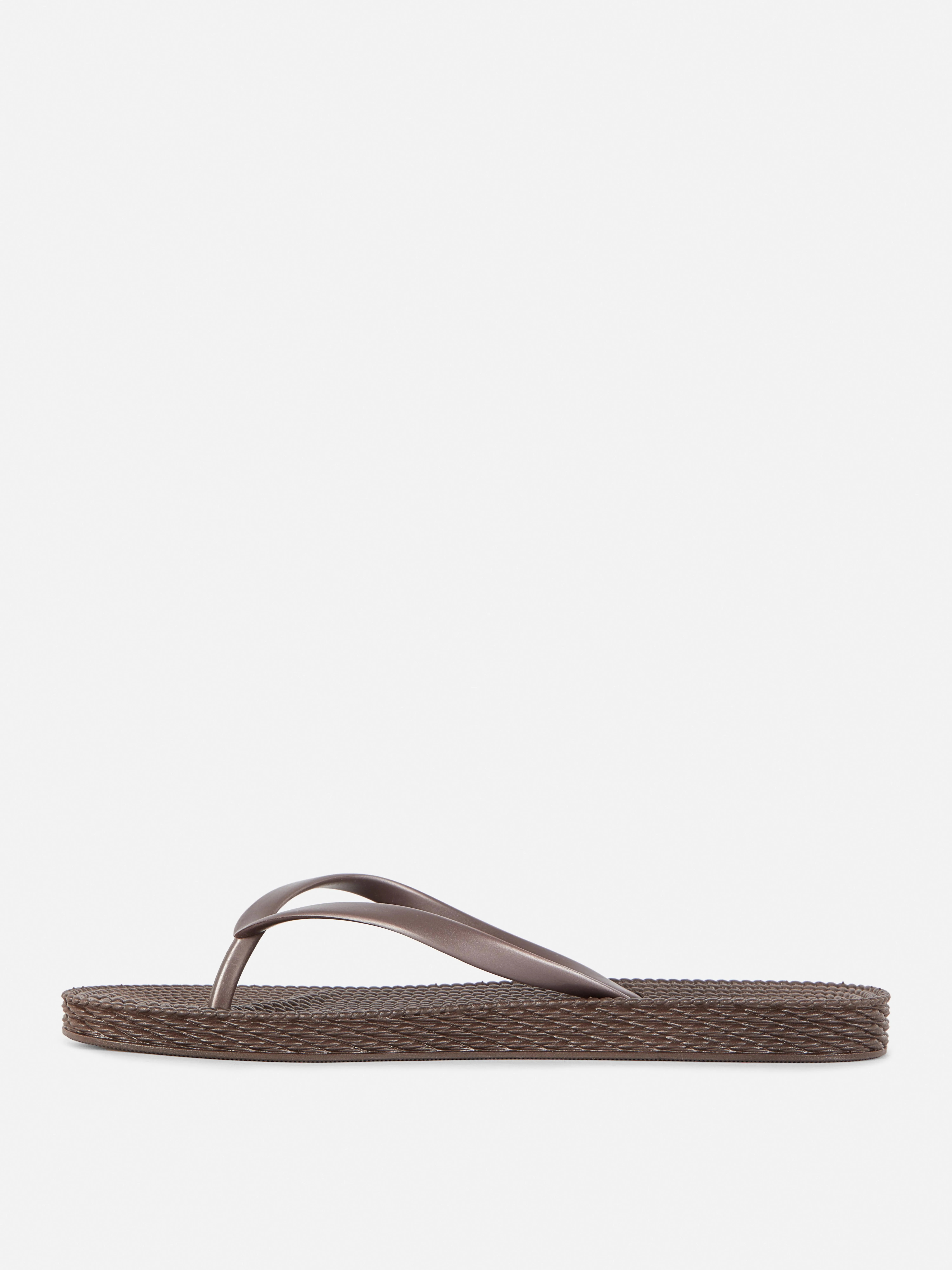 Chanclas con suela de cuerda