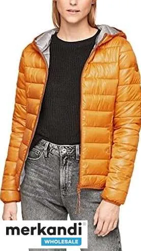 CHAQUETAS, ABRIGOS, CHALECOS DE MARCA PARA MUJER  TEMPORADA DE INVIERNO, ESTILOS MIXTOS