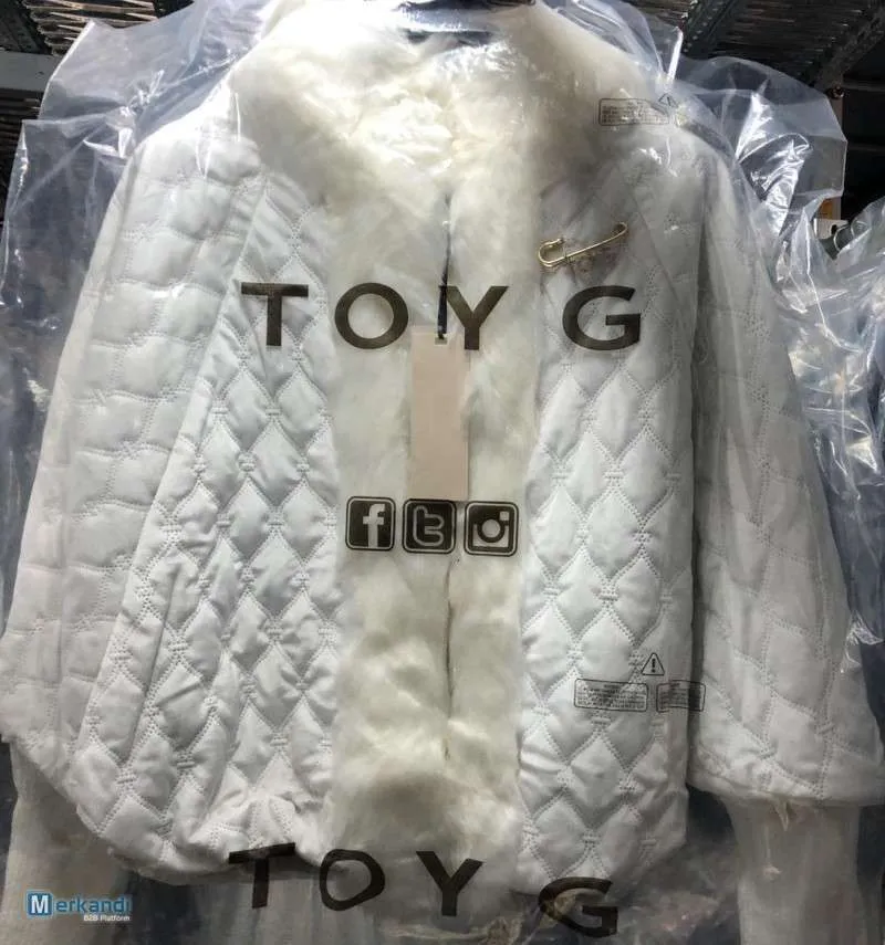 Chaquetas de mujer TOY G