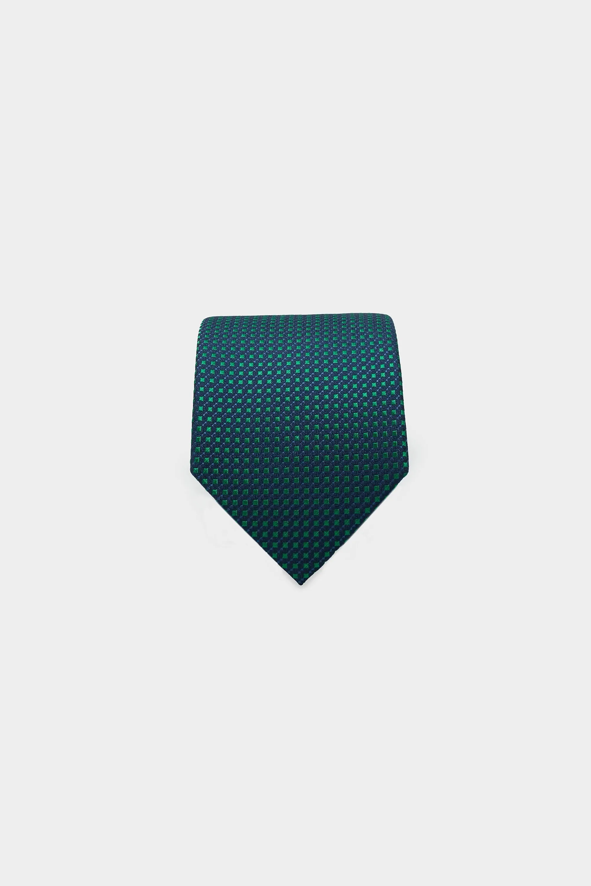 Corbata seda estructura