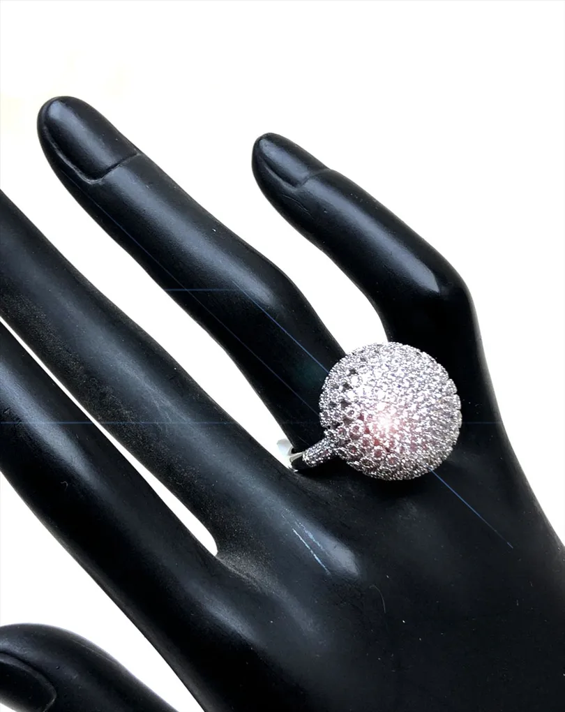 ELEGANTES ANILLOS DE BISUTERIA FINA Y CIRCONITAS PARA MADRINAS