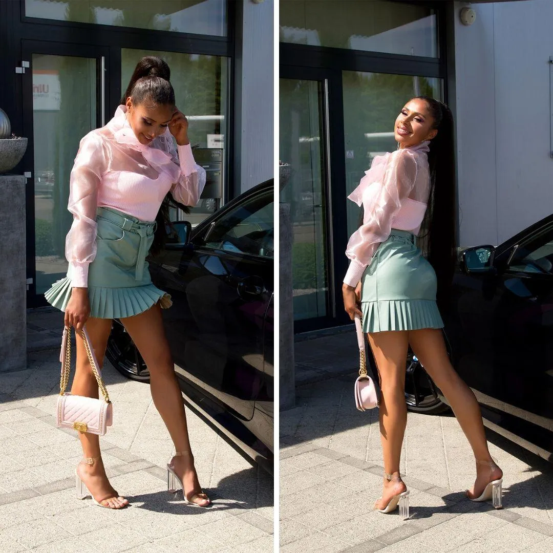 Falda de cuero plisada khaki
