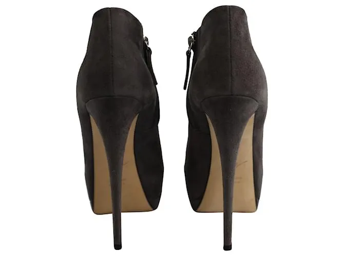 Giambattista Valli Giuseppe Zanotti Botines con tacón y plataforma en ante gris Castaño 