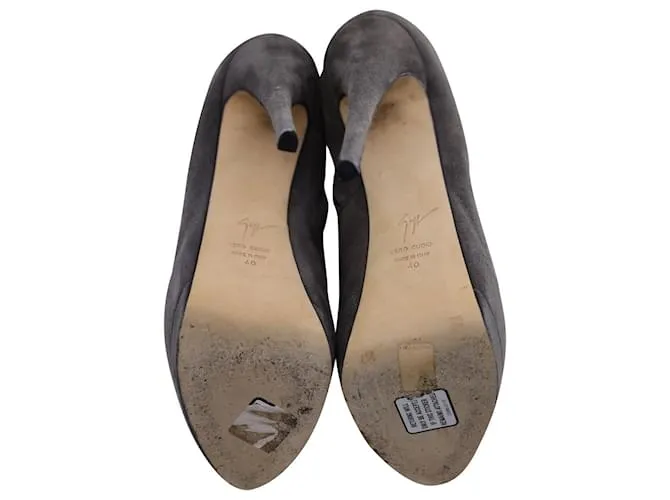 Giambattista Valli Giuseppe Zanotti Botines con tacón y plataforma en ante gris Castaño 