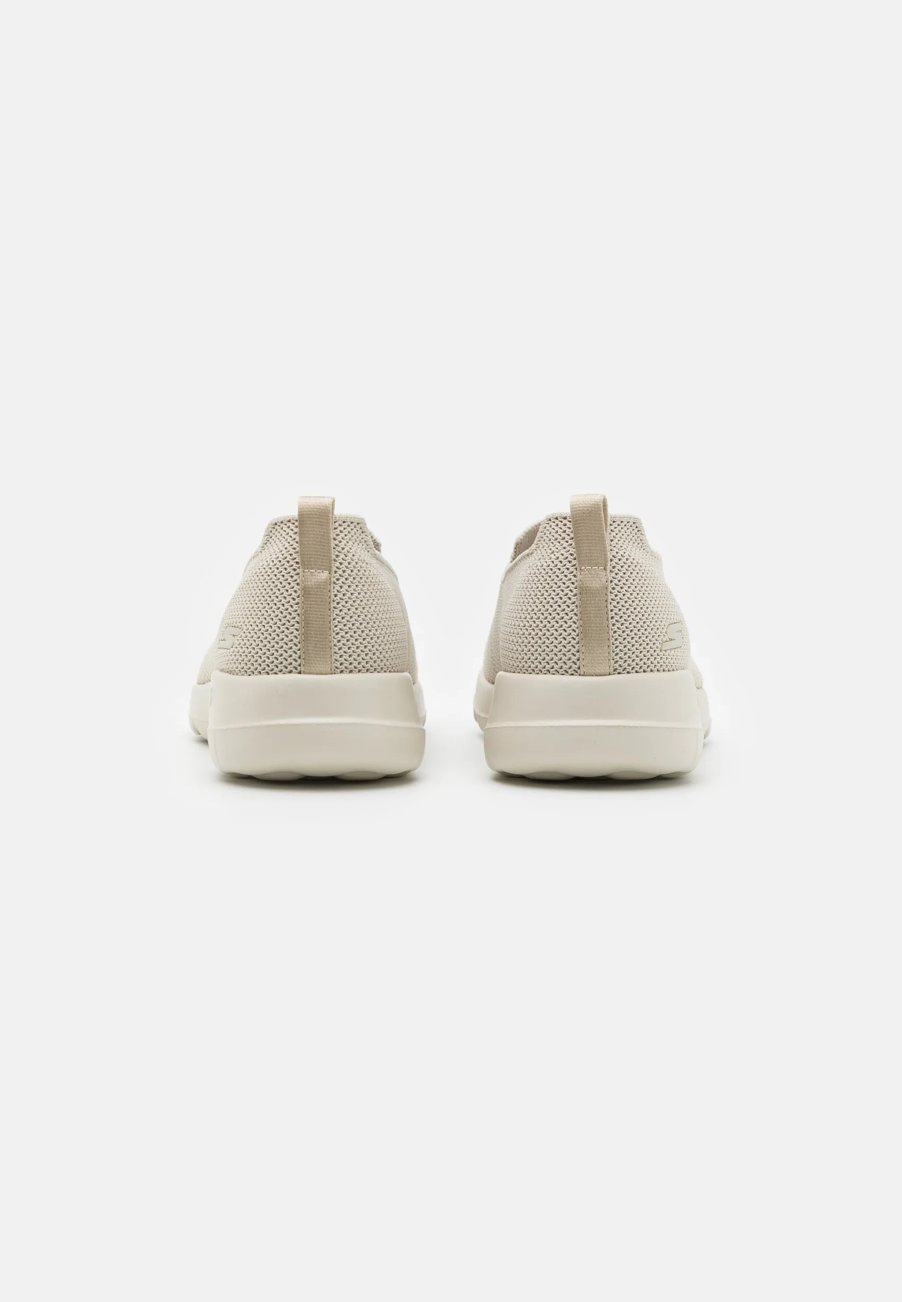 GO WALK SLIP ON  ZAPATILLAS PARA CAMINAR