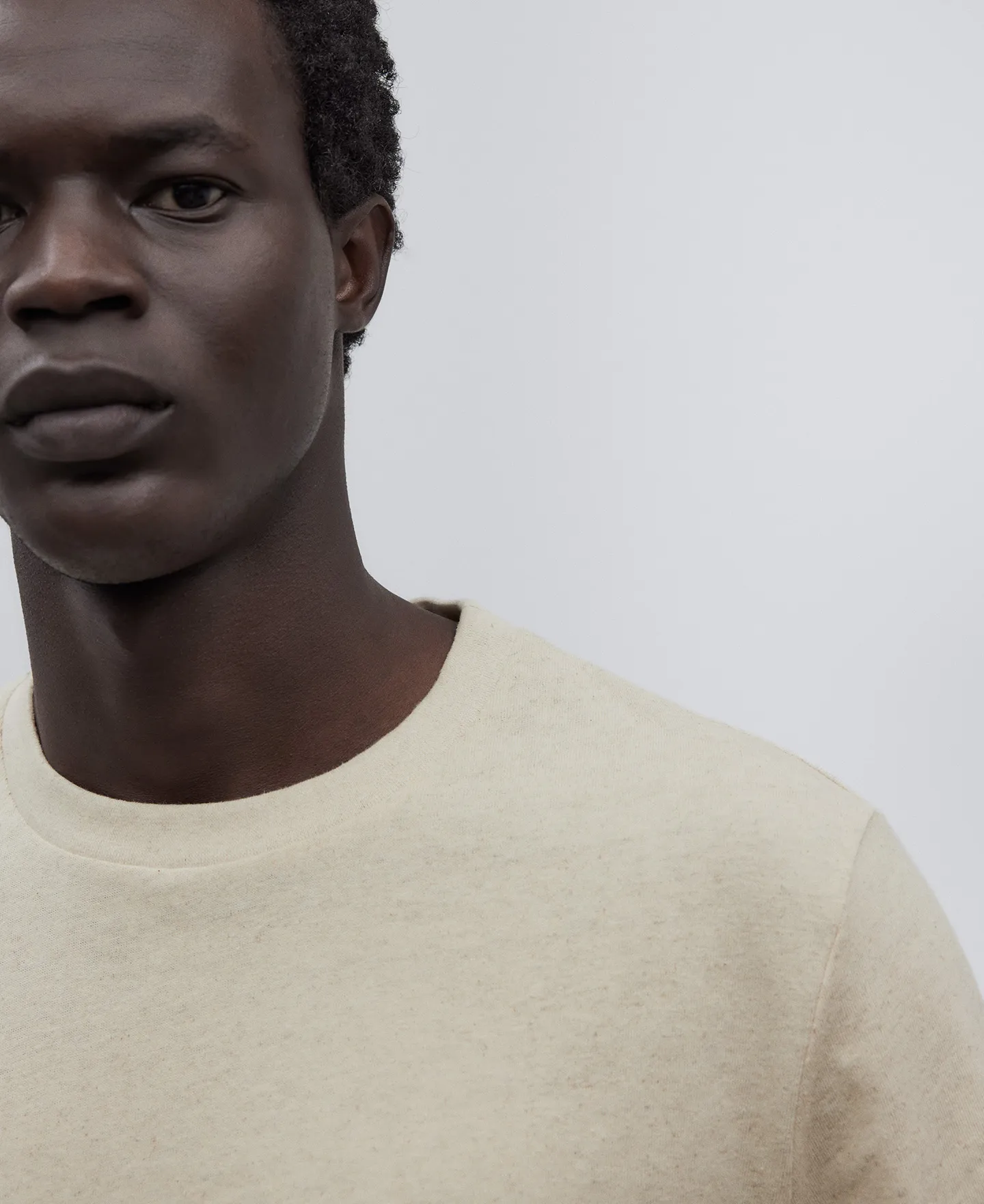 LINEN AND COTTON TSHIRT MAN