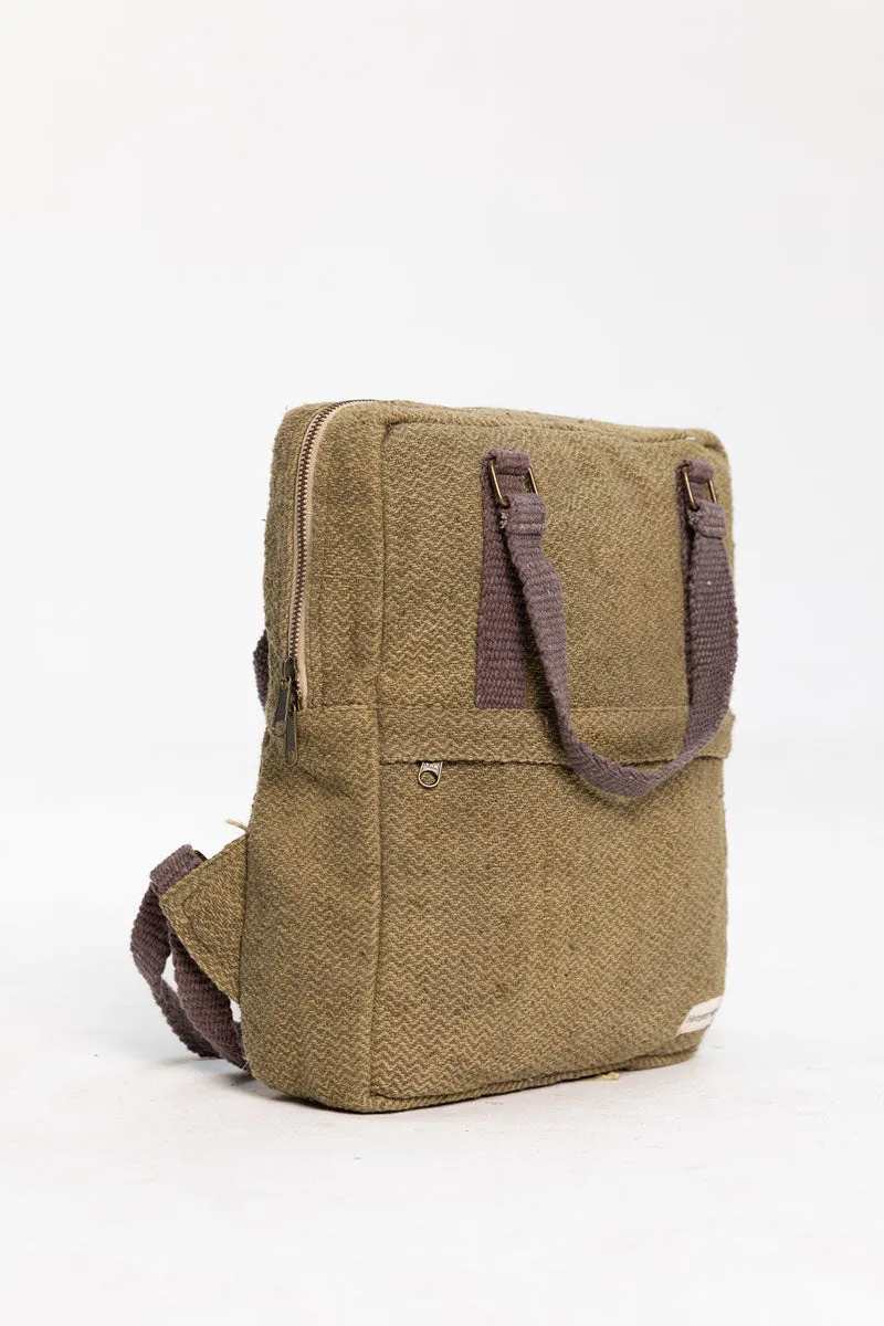Mochila Gokyo Verde con Bolsillo Interior Ordenador