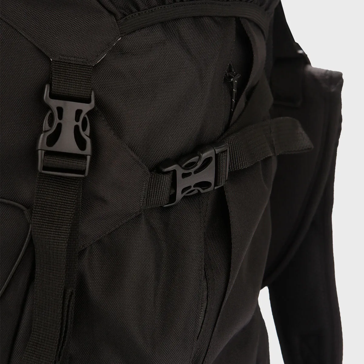 Mochila Montagne Buffalo Neo 75 L Negro