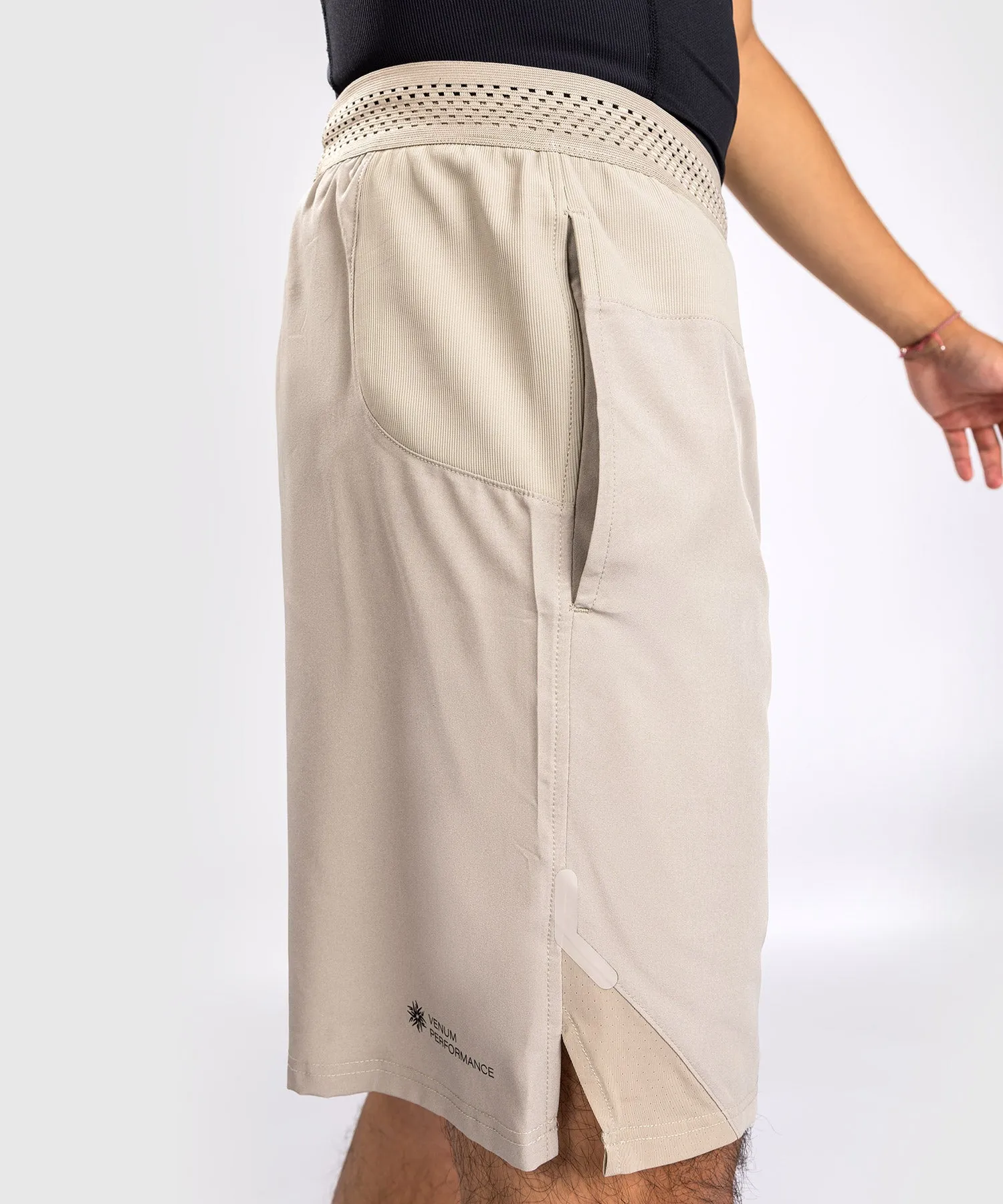 PANTALóN CORTO DE ENTRENAMIENTO VENUM GFIT AIR  ARENA