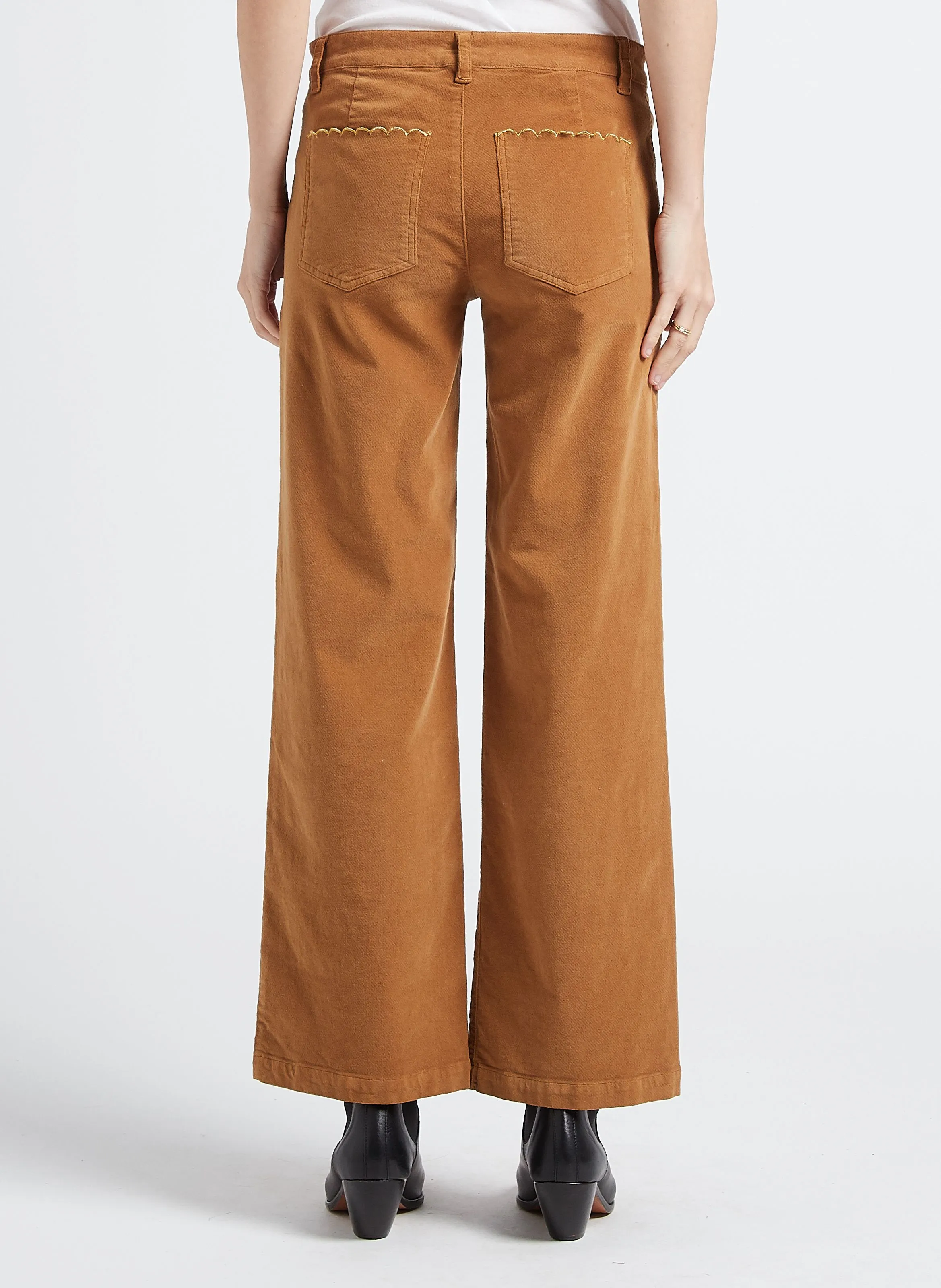 Pantalón recto de algodón efecto terciopelo en marron