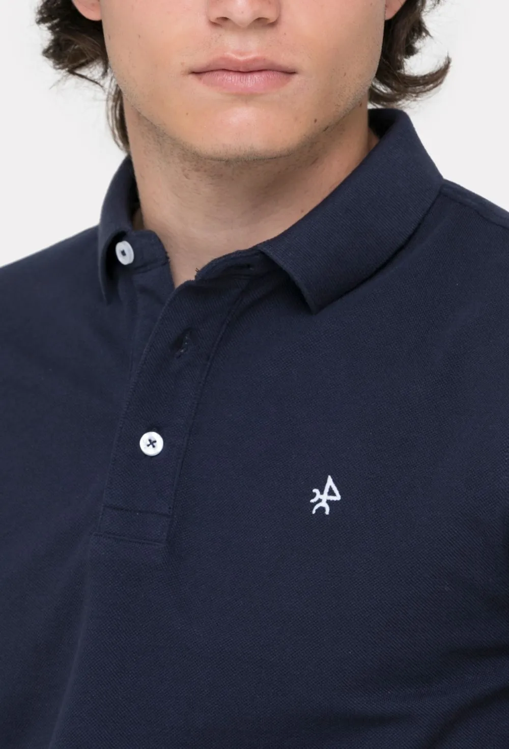 Polo clásico de verano azul marino