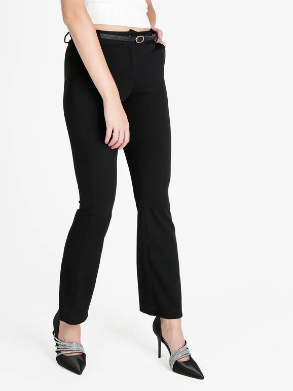 Solada Pantalón de mujer slim fit con terminaciones acampanadas