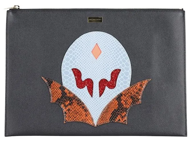 Stella Mc Cartney Cartera de mano con cremallera y aplicación Super Hero de Stella McCartney en piel sintética negra 