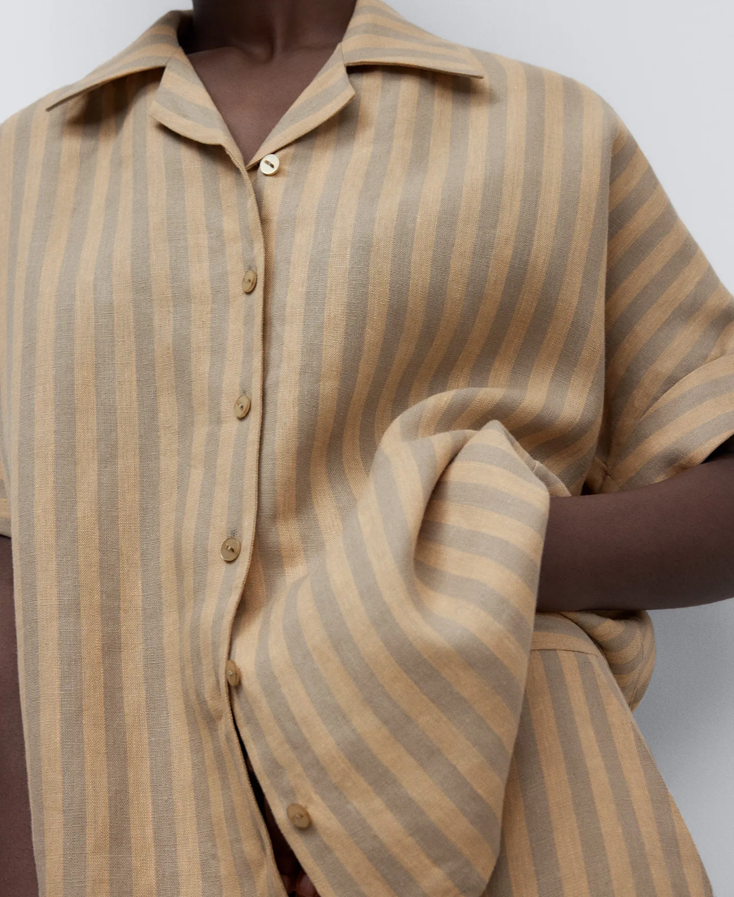 Striped linen shirt woman