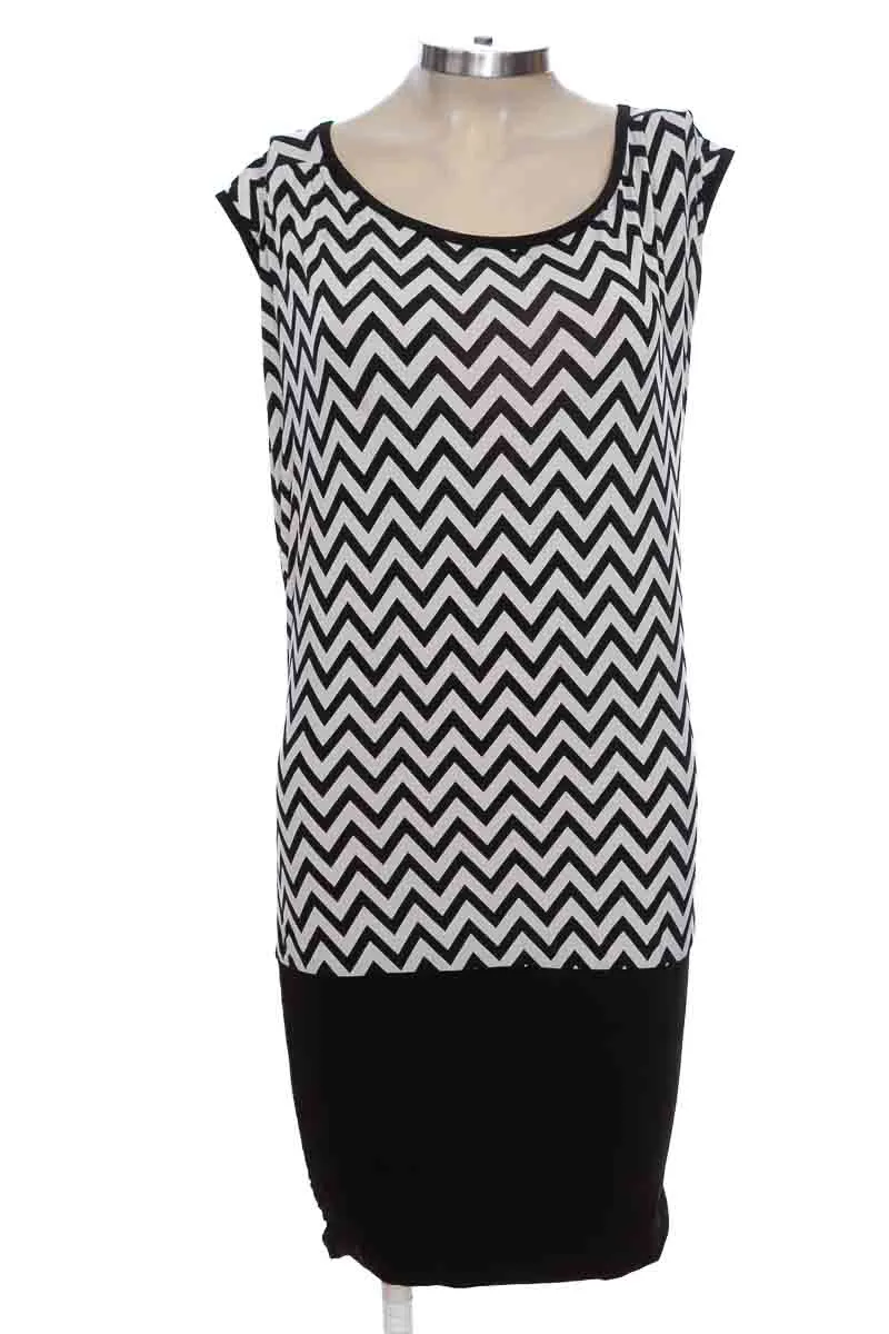 VESTIDO / ENTERIZO COLOR NEGRO  ELA