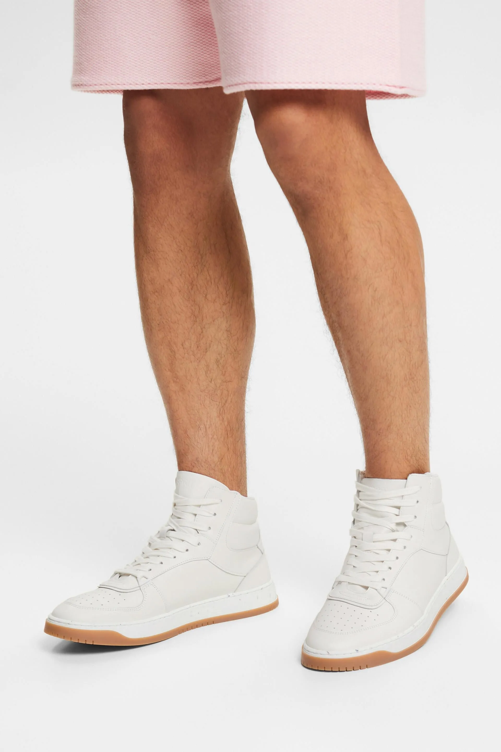 Zapatillas altas de piel