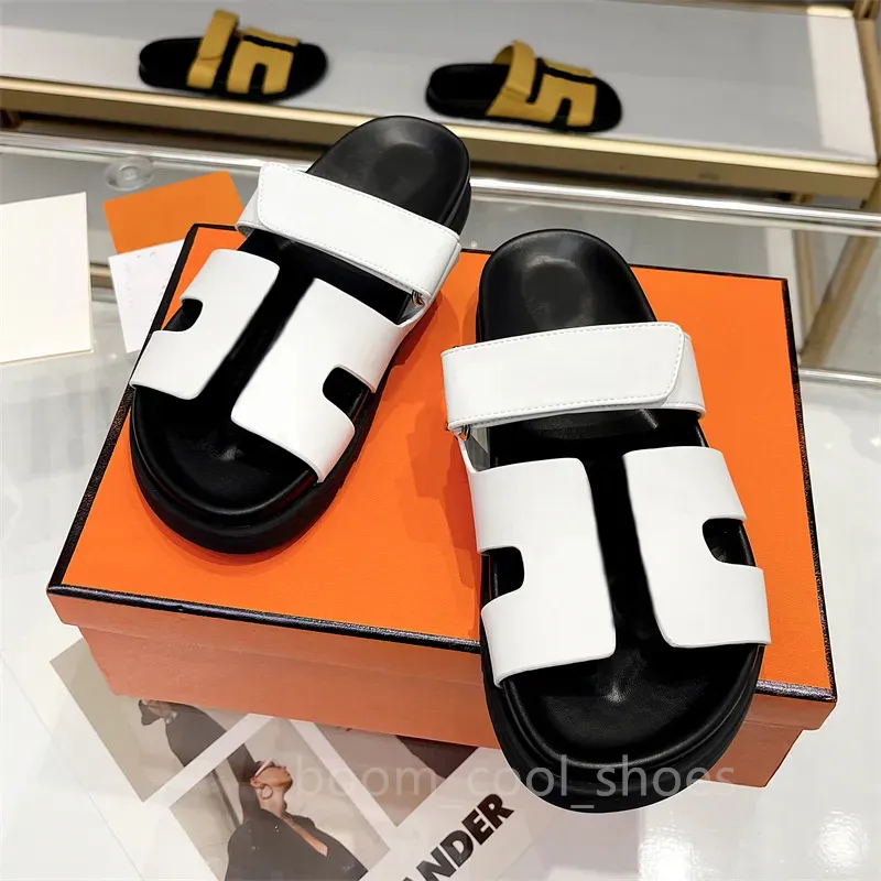 Zapatillas planas diseñador toboganes mujeres sandalias de cuero chanclas de cuero lienzo tobogán pelada de peluche fuzzy zapati