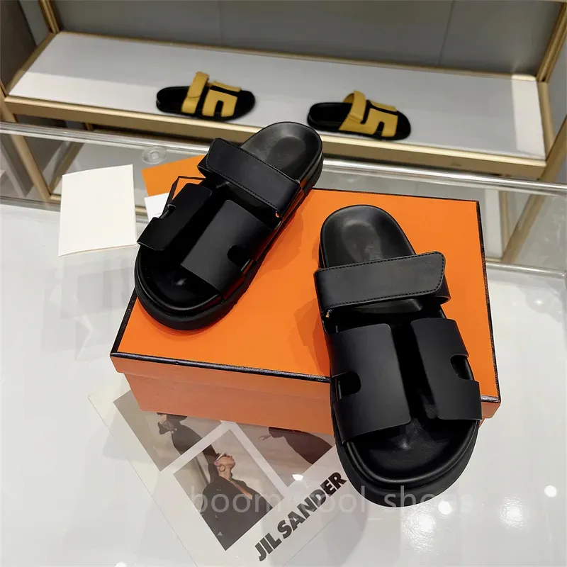Zapatillas planas diseñador toboganes mujeres sandalias de cuero chanclas de cuero lienzo tobogán pelada de peluche fuzzy zapati