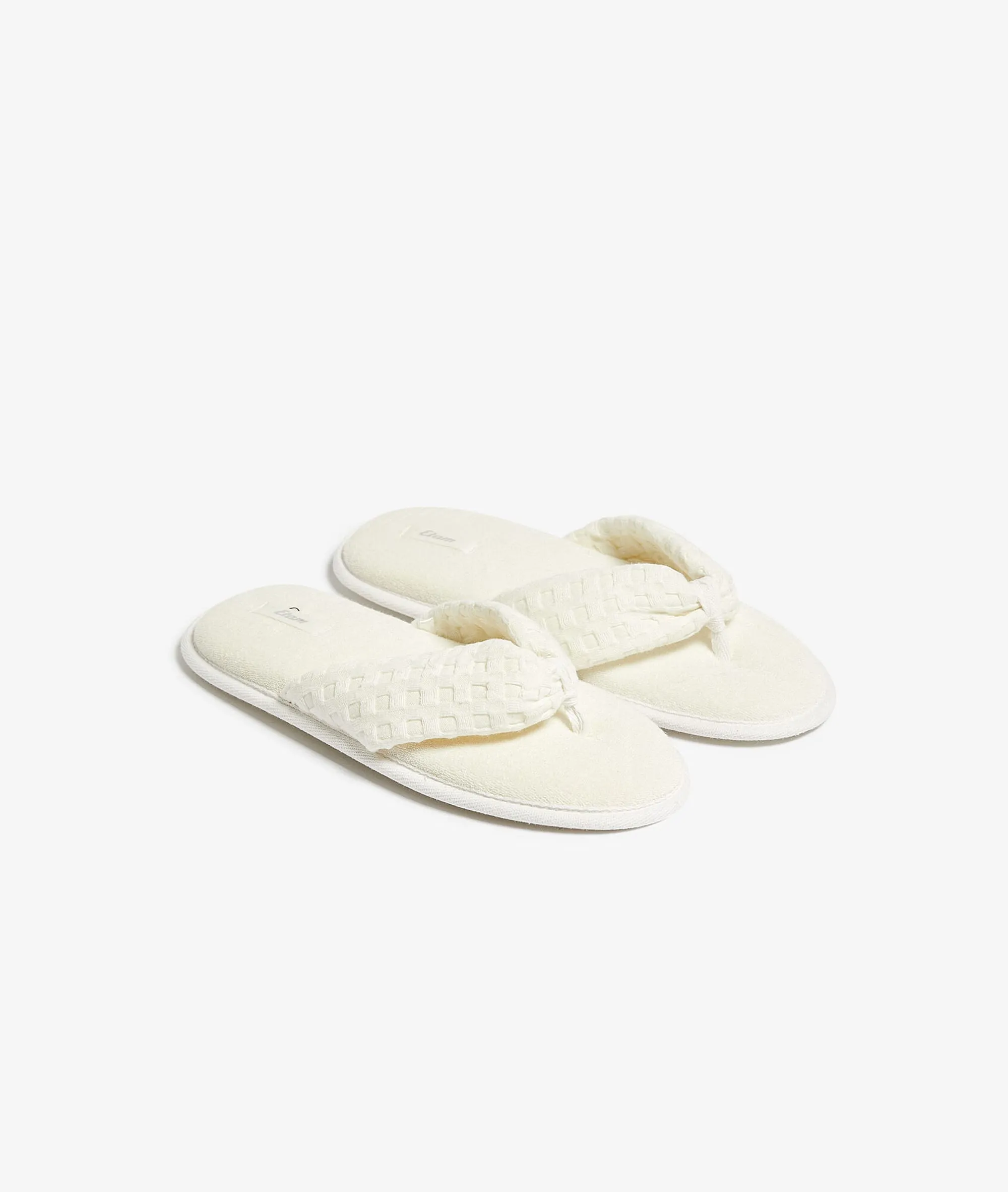 ZAPATILLAS TIP CHANCLAS ACOLCHADAS NINA ECRU  ETAM